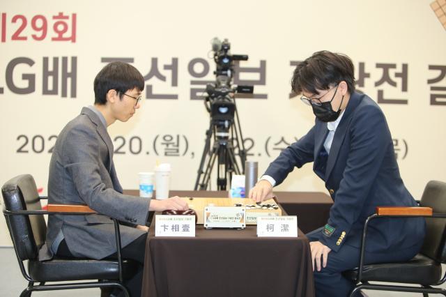 pp电子-LG杯决赛成闹剧，柯洁被迫弃赛，韩选手零胜夺冠